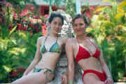 04-21-02 08 V & Darlena Club Med Villa pool.jpg (34398 bytes)